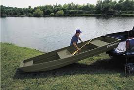 Alumacraft 1236 jon boat on kevyt, kestävä ja vakaa usa:ssa valmistettu alumiinivene. How Much Does A Jon Boat Weigh Flat Bottom Boat World