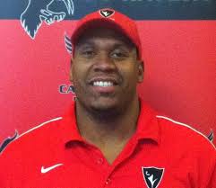 CIS off-season: three new head coaches and 20 coordinators