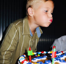 Best way to celebrate your birthday is @supperclub_br dressed in  @chattaboxboutique 🖤🖤
