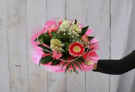 Und nicht selten auch anlass für streitigkeiten innerhalb der familie: Grabpflege Leicht Gemacht