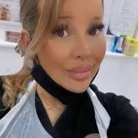 Shannon Dancy's Instagram, Twitter & Facebook