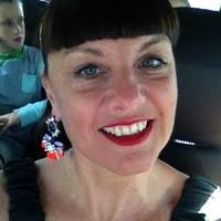 90+ profils pour “Moody”