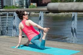 Www.yogacara.com your yoga teacher training is more than simply learning to teach yoga. 5 Breathtaking Spots For A Blissful Outdoor Yoga Practice In Vancouver Inside Vancouver Bloginside Vancouver Blog