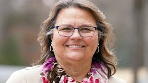 Leadership & Governance