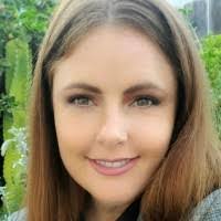 Kerry Neff's Instagram, Twitter & Facebook