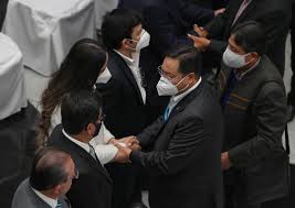 El ministro de defensa concluyó que la jornada fue una fiesta y dijo que bolivia pudo más que aquellos que buscaban el caos. Coronavirus Bolivia Positivo Ministro De Defensa Medicina Ansa It