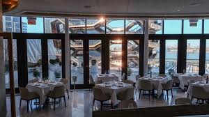 Hours may change under current circumstances Quels Sont Les Meilleurs Restaurants De New York La Selection Du Figaro