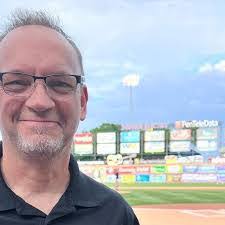 Krista Sands's Instagram, Twitter & Facebook