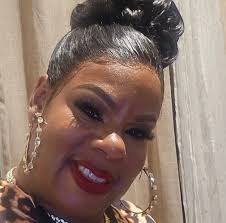 Can I replace the ring light