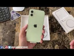 Iphone 12 Green Unboxing Youtube In 2020 Iphone Magsafe Unboxing