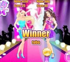 barbie giydirme puanli oyunlar 1 barbie kisilik oyunlar