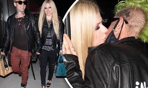 2015 musical collaboration on all american album. Avril Lavigne Plants A Kiss On Boyfriend Mod Sun After Enjoying A Romantic Night Out In Los Angeles Daily Mail Online