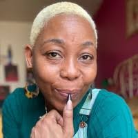 500+ "Cuffie" profiles