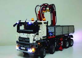 The set is recommended by 6 reviews, based on 10 scored reviews and 12 reviews total. Amazon Com Led Lighting Kit For Lego Mercedes Benz Arocs 3245 Set 42043 Lego Set Not Included Toys Games