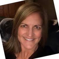 Sara Sadecki's Instagram, Twitter & Facebook