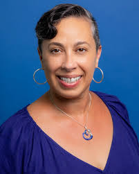 Raquel V. Reyes, writer