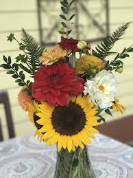 Maybe you would like to learn more about one of these? Fall Bouquet From Glory Meadow Farm In Albany Or Fall Bouquets Table Decorations Decor