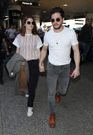 Enjoy the kit harington's interview with peston past october 28, 2020. Rose Leslie And Kit Harington At Lax Airport In Los Angeles 01 06 2020 Hawtcelebs