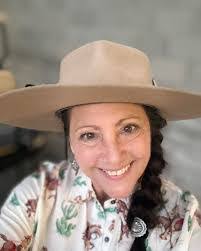 Karen Teets's Instagram, Twitter & Facebook