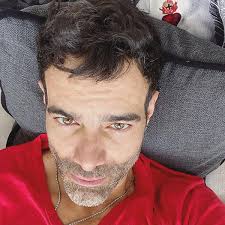 Mar 31, 2021 · ¿quién es la pareja actual de luis roberto guzmán? Quien Mato A Sara Conoce Al Elenco Del Nuevo Thriller Mexicano De Netflix Vidamoderna Com