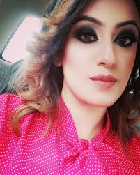 look of the day ..live a new character every day ..😍😍love my job