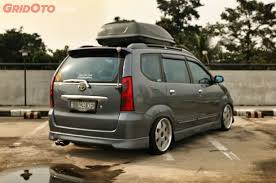 Check spelling or type a new query. Modifikasi Toyota Avanza Lawas Elegan Dengan Kabin Panel Kayu Dan Setir Nardi Gridoto Com