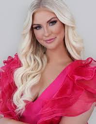 Brianna Barger's Instagram, Twitter & Facebook