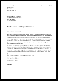 Wenn es um ein studium oder praktikum. Die Bewerbung Bei Der Polizei Das Anschreiben Die Ausbildung Bei Der Polizei