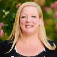 Cassandra Redmond's Instagram, Twitter & Facebook