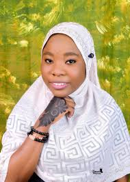 Happy Birthday 🍰 Maya Chedid Anid and Carole Ibrahim #USJAlumni  #Alumni_USJ #USJ_FGM_81 :)