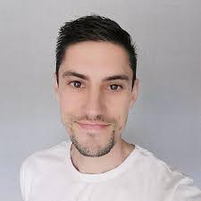 Craig Craddock's Instagram, Twitter & Facebook