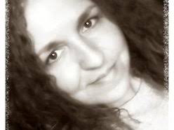 Mari Risley's Instagram, Twitter & Facebook