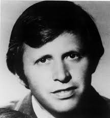 C E L E B R A T I N G P R O G R E S S 