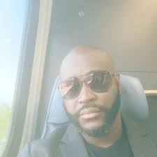 A lot of people turned they back