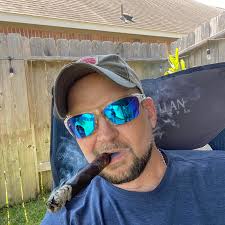 Does anyone remember the little store called Three T's near Sweetwater and  West Mt. Houston?