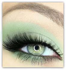 Vegan Mineral Eye Shadow In Spearmint By Paintedlips 8 Etsy The Soft Light Green Eye Color Is Well Compl Light Eye Makeup Vegan Mineral Makeup Green Makeup