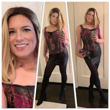 Who wants to hit some clubs as much as I do? Stay safe and keep smiling!  ❤️❤️ : rcrossdressing