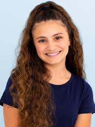 Stella Rose's Instagram, Twitter & Facebook