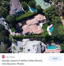 I have to admit that i think kendall has great taste. Pin By Maria Alejandra On House Design Jenner House Kendall Jenner House Kardashians House
