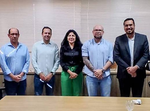 Prefeita Eliene recebe secret&aacute;rio de Justi&ccedil;a e discute nova cadeia p&uacute;blica e a&ccedil;&otilde;es de ressocializa&ccedil;&atilde;o em C&aacute;ceres | C&aacute;ceres Not&iacute;cias