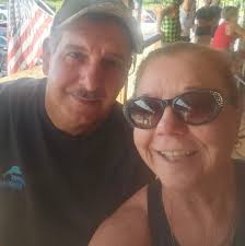 What are the transportation options and must-do activities in Door County  for the fall festival?