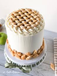 This is an easy homemade apple pie recipe for those days when you don't have time to whip up a buttery, flaky crust from scratch. Apple Pie Cake Xo Katie Rosario