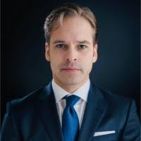 20+ "Hunter Esq" profiles