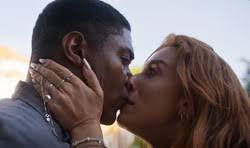 Duda Nagle faz treino aberto de boxe em São Paulo dias antes da luta contra  o Popó