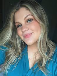 ave (@itsmeaverybillman) • Instagram photos and videos