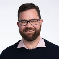 Daniel Siddall's Instagram, Twitter & Facebook