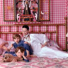 Many of the vanderbilt family's sumptuous homes are not just still standing but open to the public. Gloria Vanderbilt S House Photos See All Of Gloria Vanderbilt S Homes