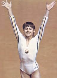 Born november 12, 1961), known professionally as nadia comăneci. Le Machin A Ecrire Passe Simple 99 Je Me Souviens Extrait