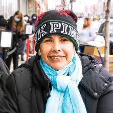 Deanne Basofin's Instagram, Twitter & Facebook