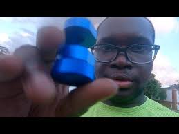 CHANGING TYPE R SPARK PLUGS